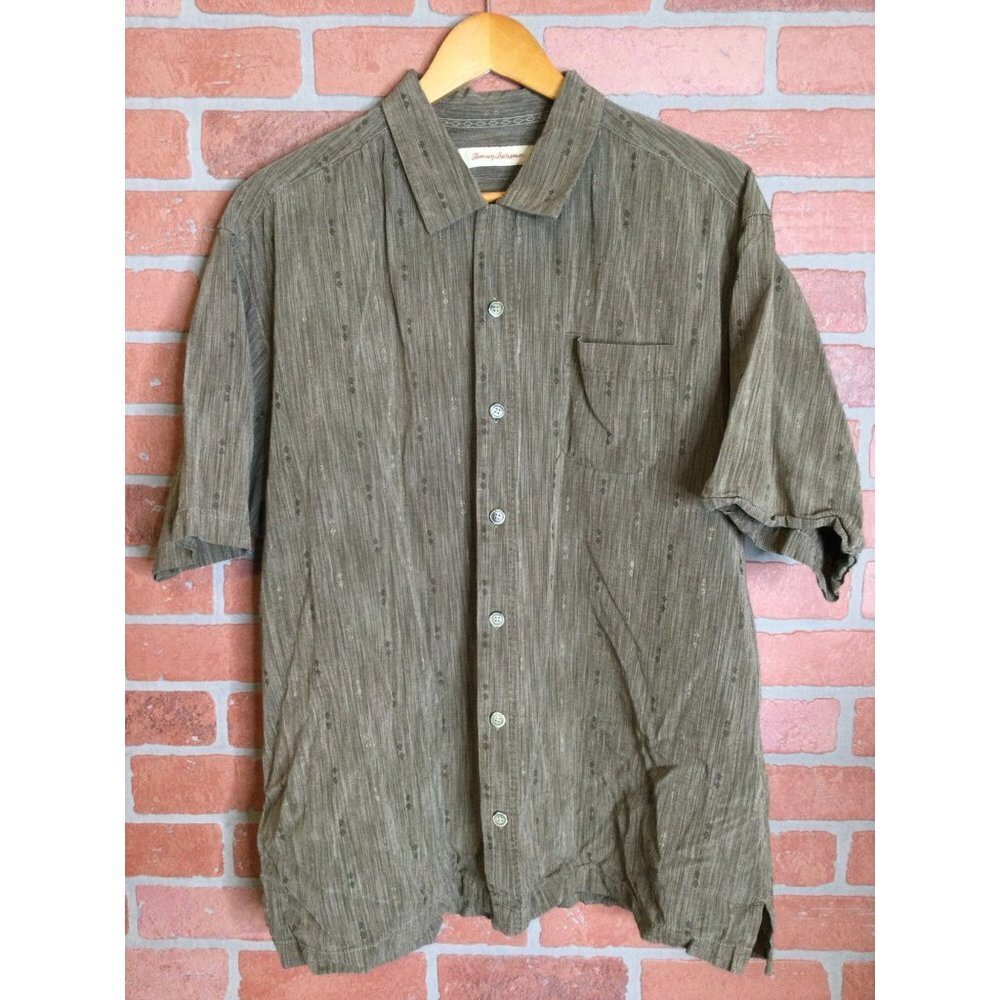 Tommy Bahama Men's Original Fit Island Zone Button-Up Shirt Patch Pocket XL